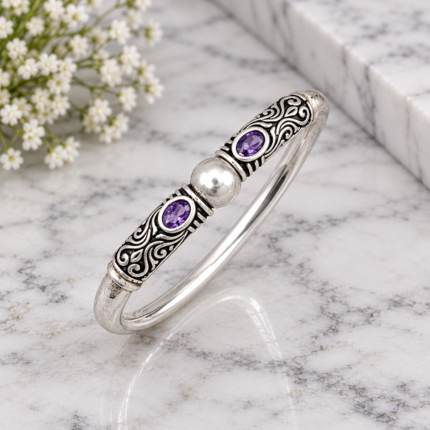 Elegant Aura: Silver Ladies Kada