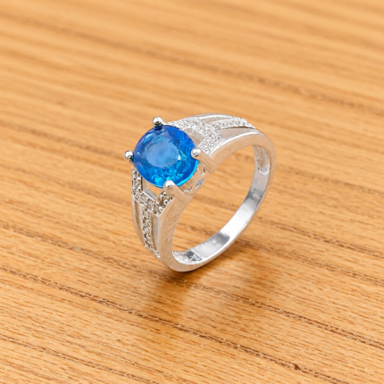 Sleek Silver Splendor: Elegant Ring Collection