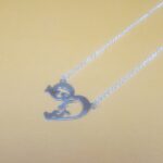 Signature Links: Personalized Chain Pendants Tailored to You