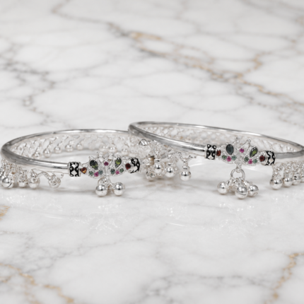 Silver Serenity: Ornate Leg Kada