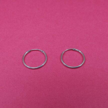 925 Sterling Silver Hoop Earrings: Timeless Chic