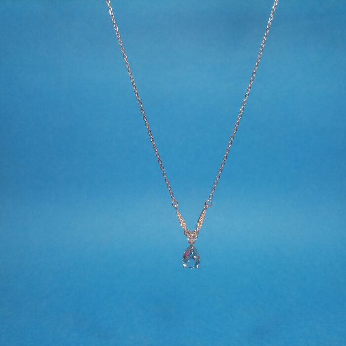 Radiant 925 Silver Chain Pendant - Pure Elegance