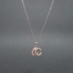 Elegant 925 Silver Chain Pendant - Timeless Beauty