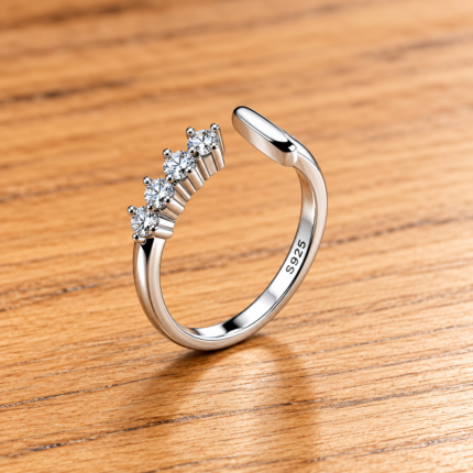 925 Sterling Silver Ring with Intricate Detailing