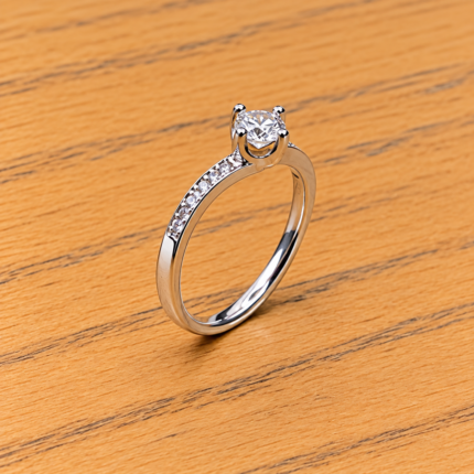 925 Sterling Silver Solitaire Ring