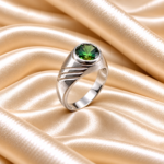 Silver 925 Ring with Green Stone - Timeless Beauty