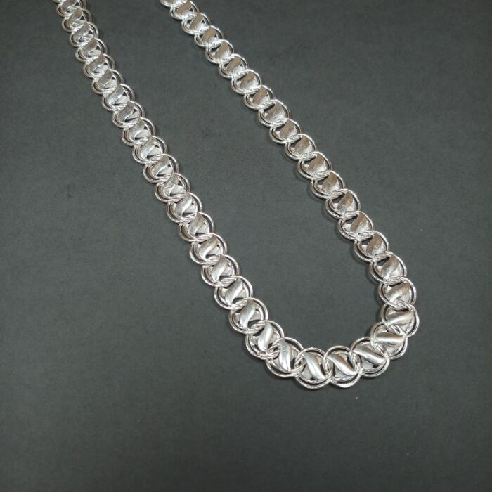 Elegant Silver Chain Necklace - Timeless Design for Every Occasion