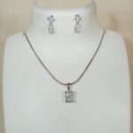 Elegant Silver Chain Pendant Set