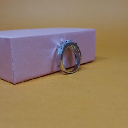 Pure Silver 925 Ring with a Polished Finish