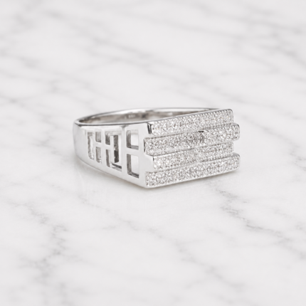 Polished Perfection: Silver 925 Ring