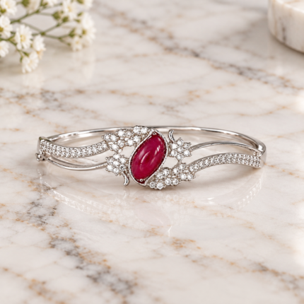Elegance Unbound: Silver 925 Ladies Kada
