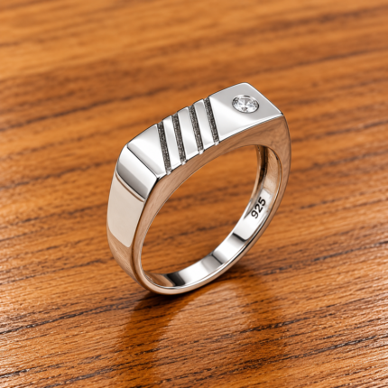 Refined Radiance: Silver 925 Ring