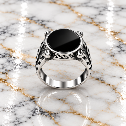 925 Sterling Silver Black Stone Ring – Timeless Elegance