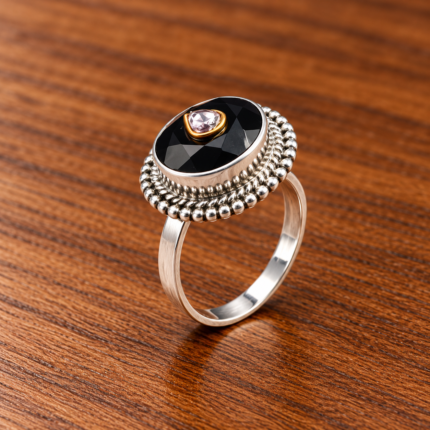 Exquisite Ladies' Silver 925 Stone Ring