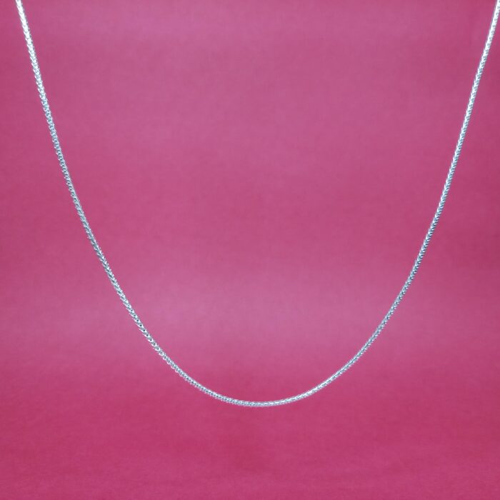 Minimalist Silver Chain for Everyday Wear