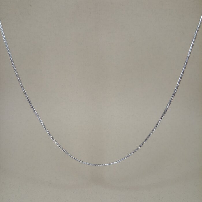 Minimalist Silver Chain for Everyday Wear