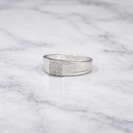 Premium Gents Silver Ring – Sophisticated Design