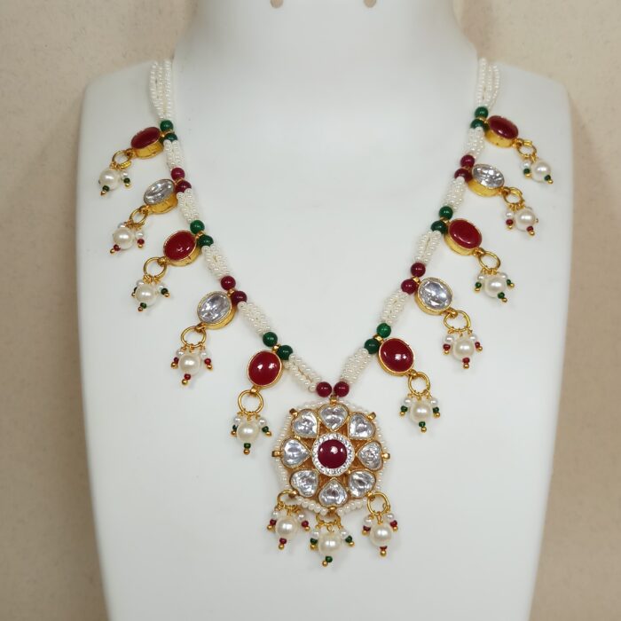 Exquisite Silver 925 Kundan Necklace – Handcrafted Royal Design