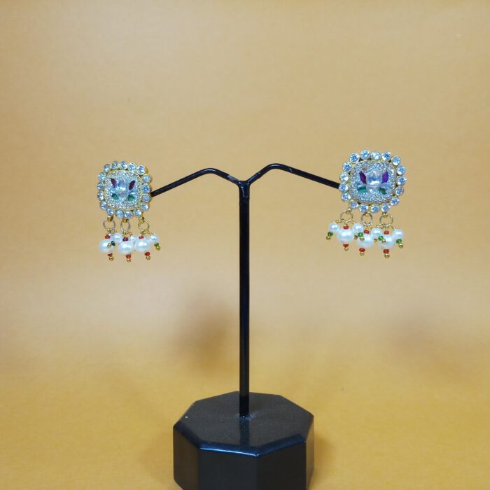 Silver Kundan Earrings – Timeless Elegance in Every Detail