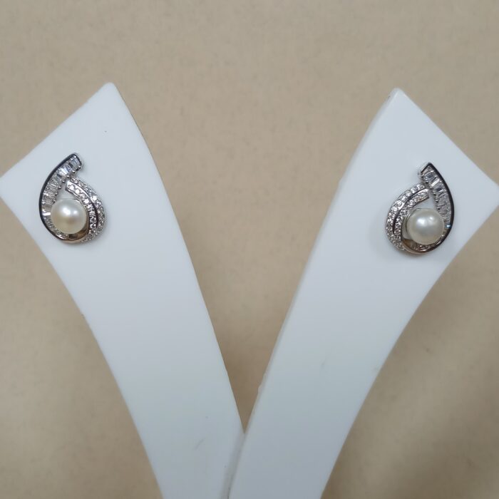 925 Silver Earrings – Classic and Elegant Sterling Silver Studs