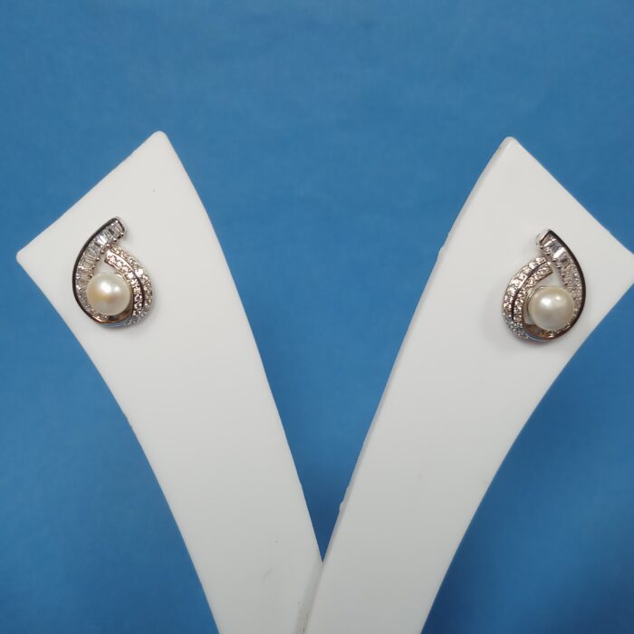 925 Silver Earrings – Classic and Elegant Sterling Silver Studs