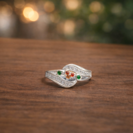 Pure Silver Ladies Ring – Classic Elegance