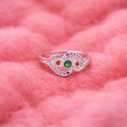 Pure Silver Ladies Ring – Delicate and Stylish