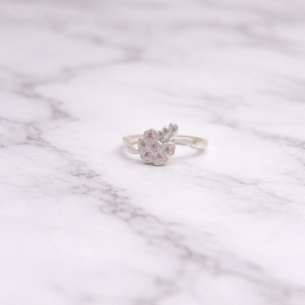 Pure Silver Ladies Ring – Simple Yet Stunning