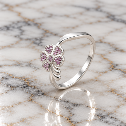 Pure Silver Ladies Ring – Simple Yet Stunning