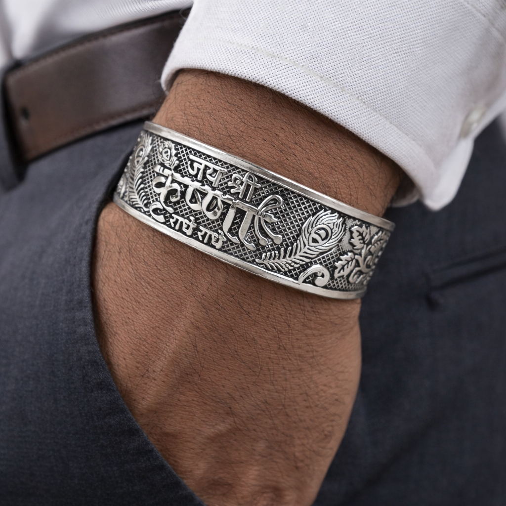 ChatGPT Image Apr 18, 2026, 01_13_22 PM Classic Pure Silver Kada – Minimalist Design