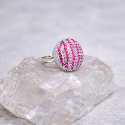 Stylish Pure Silver Ring - A Feminine Touch