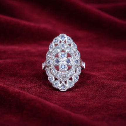 Elegant Silver Ladies Ring – Pure Silver