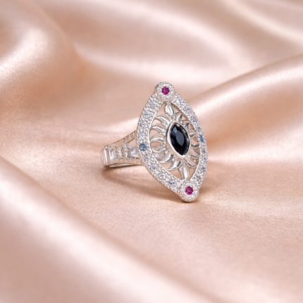 Exquisite Ladies' Silver Ring - Pure Elegance