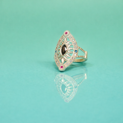 Exquisite Ladies' Silver Ring - Pure Elegance
