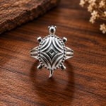 Timeless Silver Tortoise Ring – Symbol of Grace and Fortune
