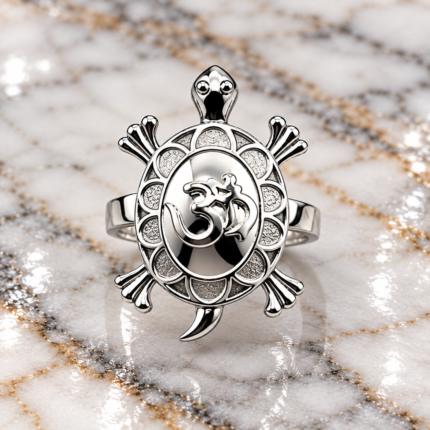 Graceful Tortoise Design Sterling Silver Ring