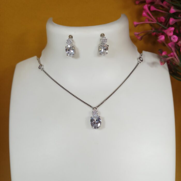 Sterling Silver Nandini Pendant Set – Graceful Indian Design