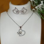 925 Silver Infiity Heart Pendant Set for Traditional Elegancee