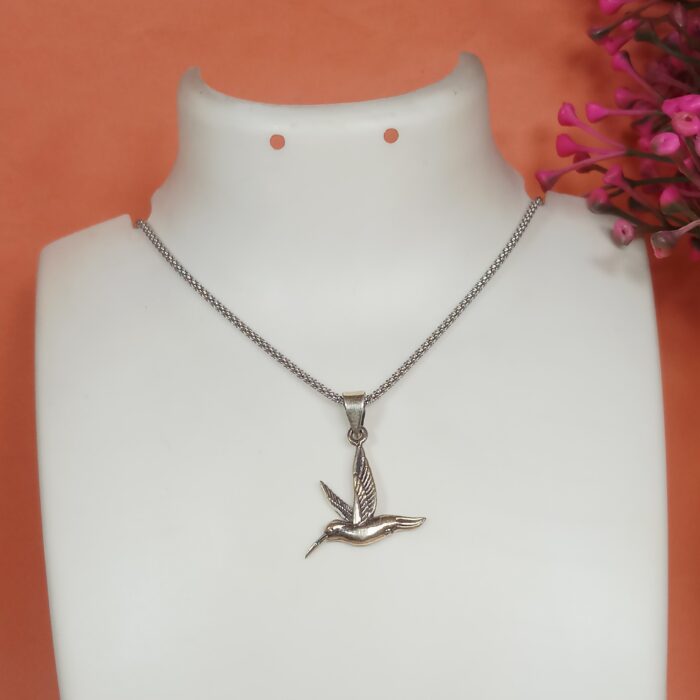 Graceful 925 Silver Bird Chain Pendant