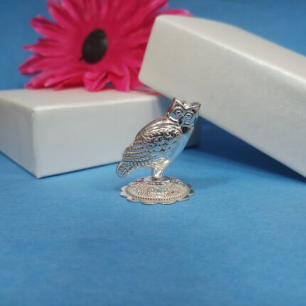 Beautifully Crafted Silver Owl for Pooja and Vastu