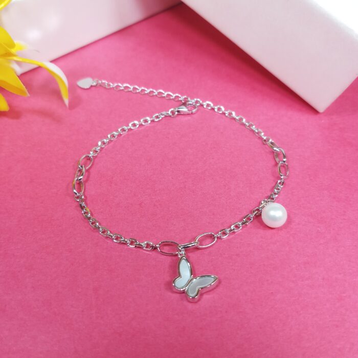 Durable and Elegant Silver Women Bracelet – For Every Occasion