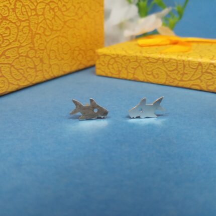 925 Sterling Silver Whale Stud Earrings – Graceful Ocean-Inspired Jewelry