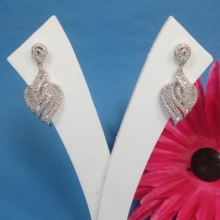 Graceful 925 Sterling Silver Earrings – A Touch of Tradition & Elegance