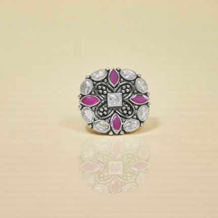 edit the silver ring with light brown background mirror effect