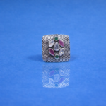 Silver Ring with Brilliant Cut Stone – Timeless and Versatile
