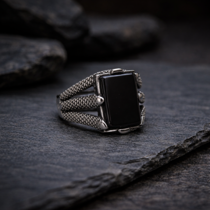 Kaalbindu: Bold Black Stone Men's Ring with Intricate Design