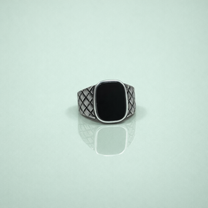 Tamrashyam: Elegant Black Stone Turkish-Inspired Ring