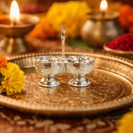 Shuddh Chandi Ka Haldi-Kumkum Aur Akshata Dabba
