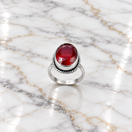 925 Sterling Silver Cut Stone Ring – A Dazzling Statement of Elegance