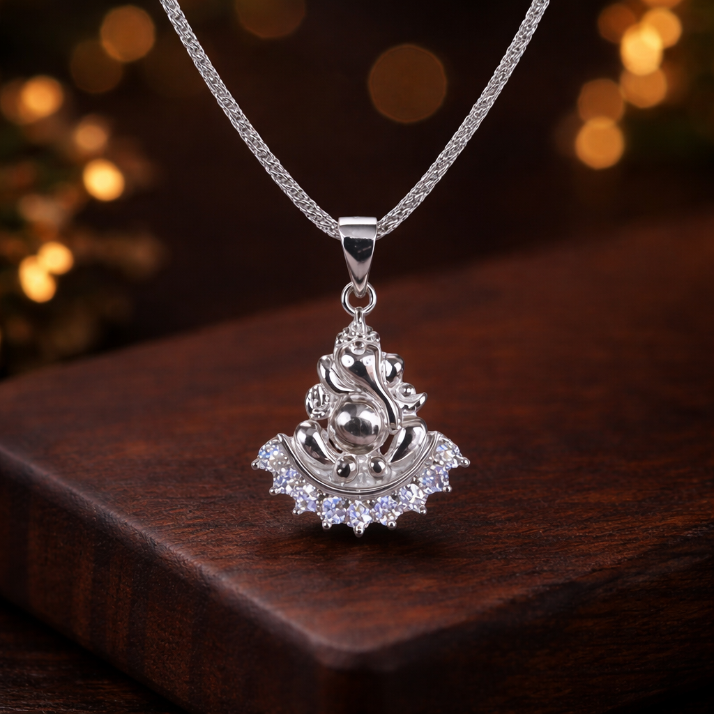 Elegant Ganesha pendant on silver chain 925 Chandi Divine Ganesha Silver Pendant – Premium Finish